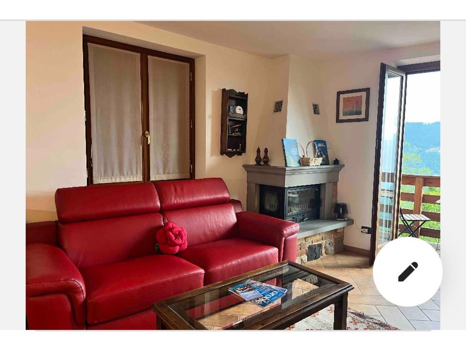 Ferienwohnung Mangia, Leggi, Dormi Costa di Serina Exterior foto