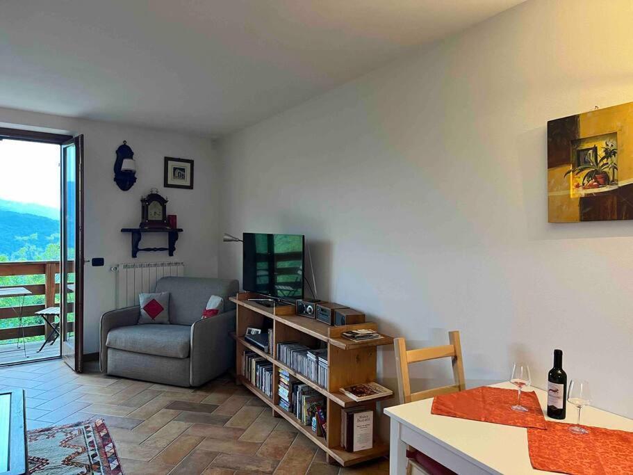 Ferienwohnung Mangia, Leggi, Dormi Costa di Serina Exterior foto
